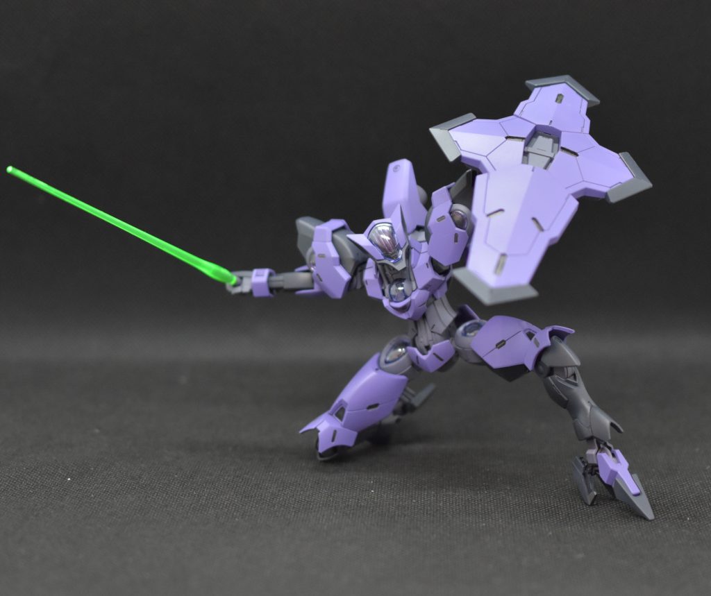 可動域が素晴らしいと感じました。最近のHGモデルは凄いですね。