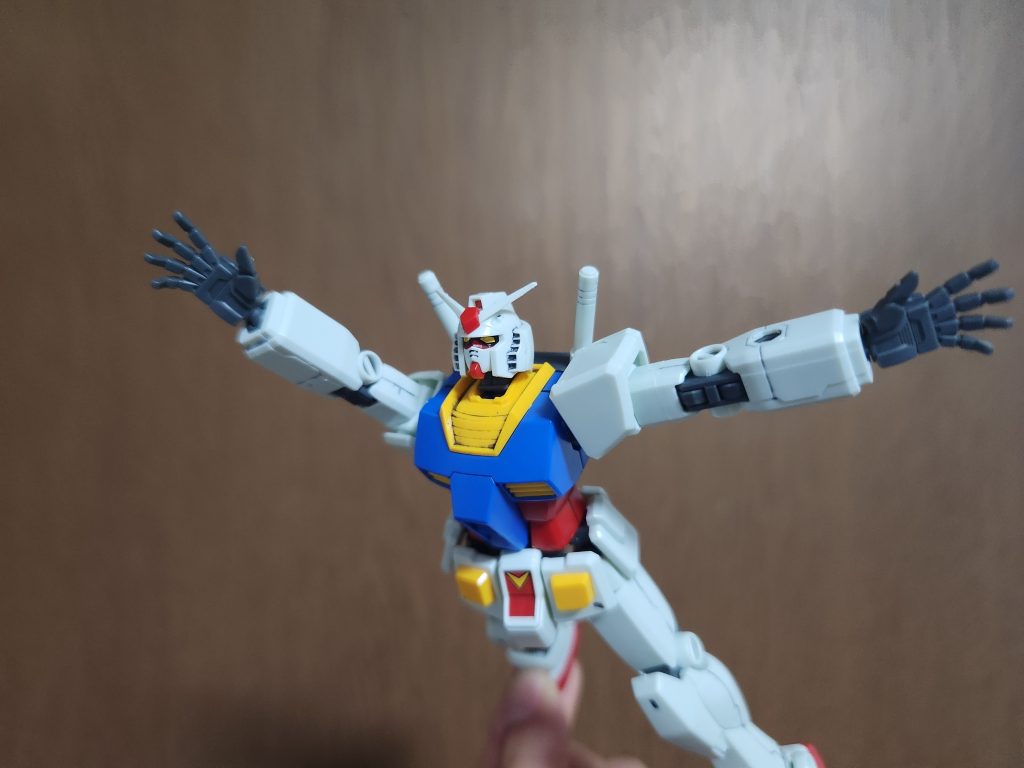 ガンダム–2枚目/制作者：fb-にーあん