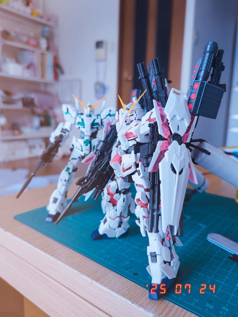 シールドの赤のパーツを追加で注文しました