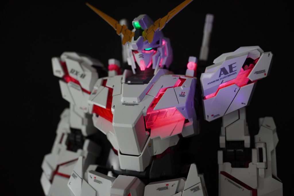 バストアップ。