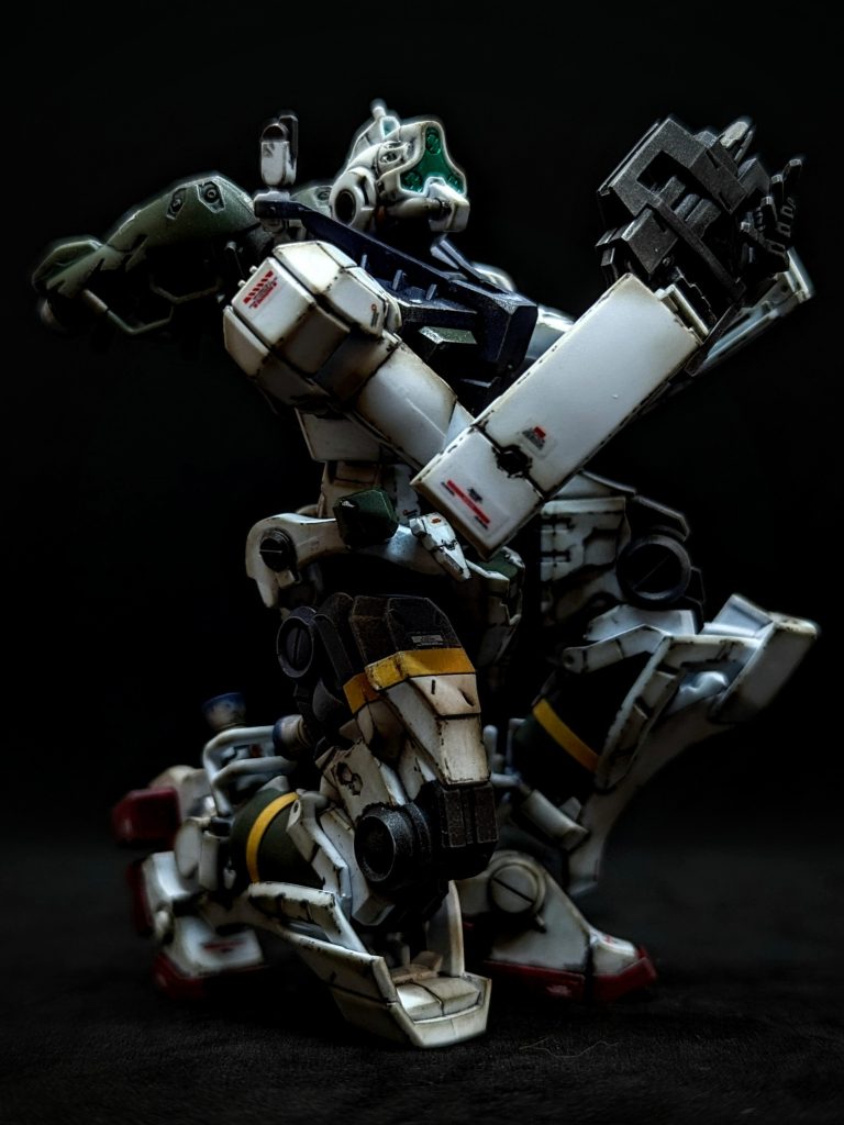 どですか???この動きは作った人じゃないと分からないですが、かなりの可動域を有しております(*>_<*)ノ