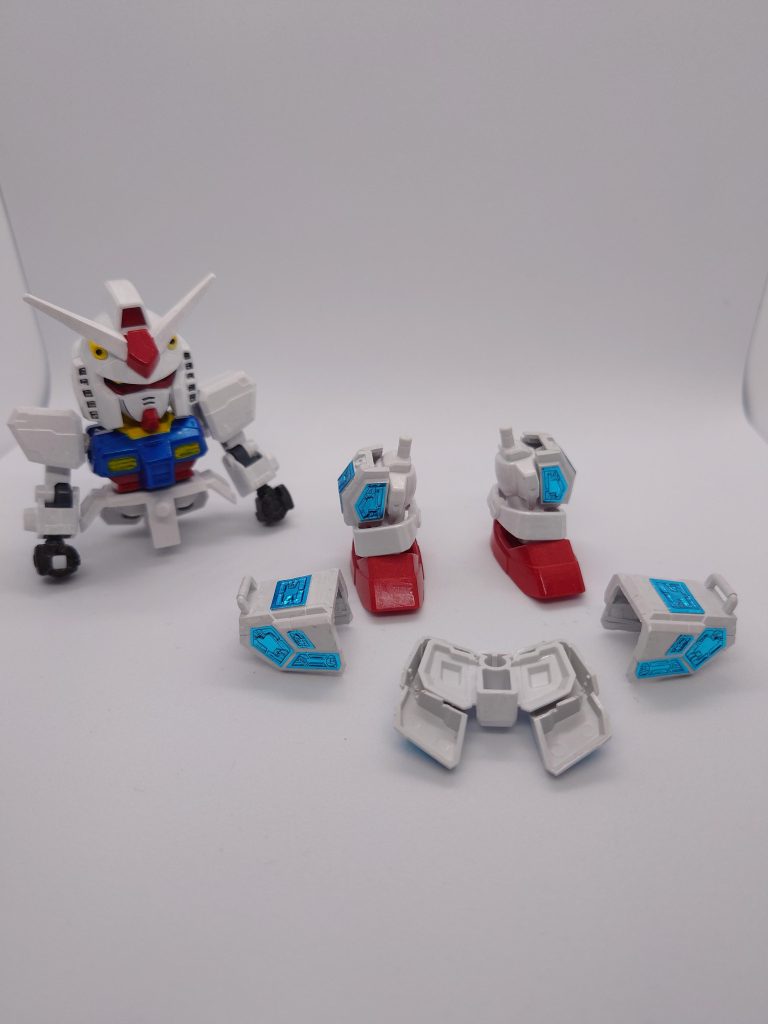 肩は取り外し可能です 