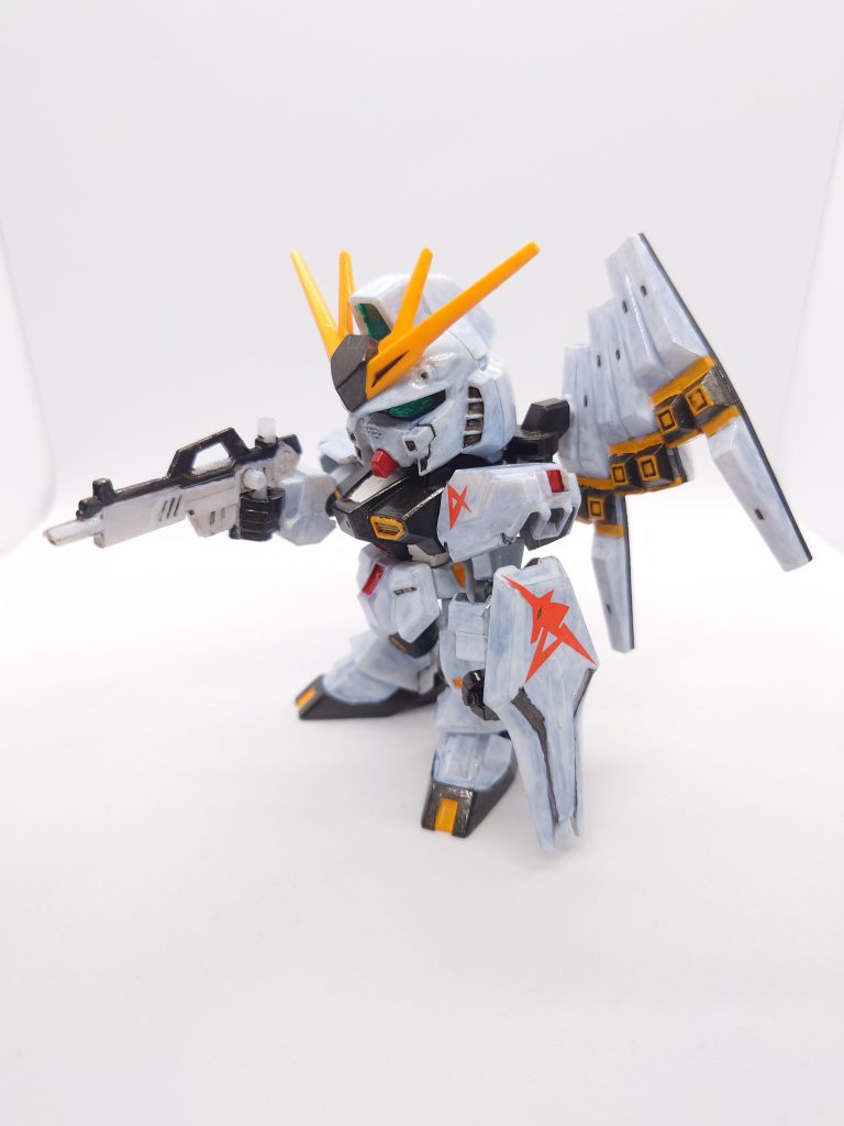 ν ガンダム–5枚目/制作者：Yakiimo