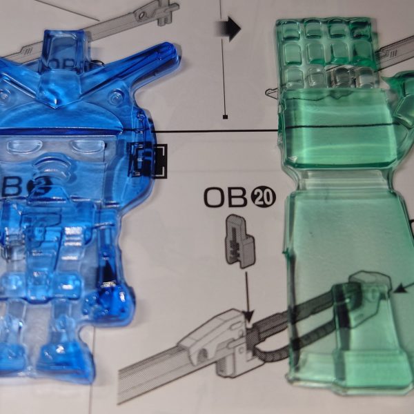 ガンプラパッケージアートグミ2からレジン工作