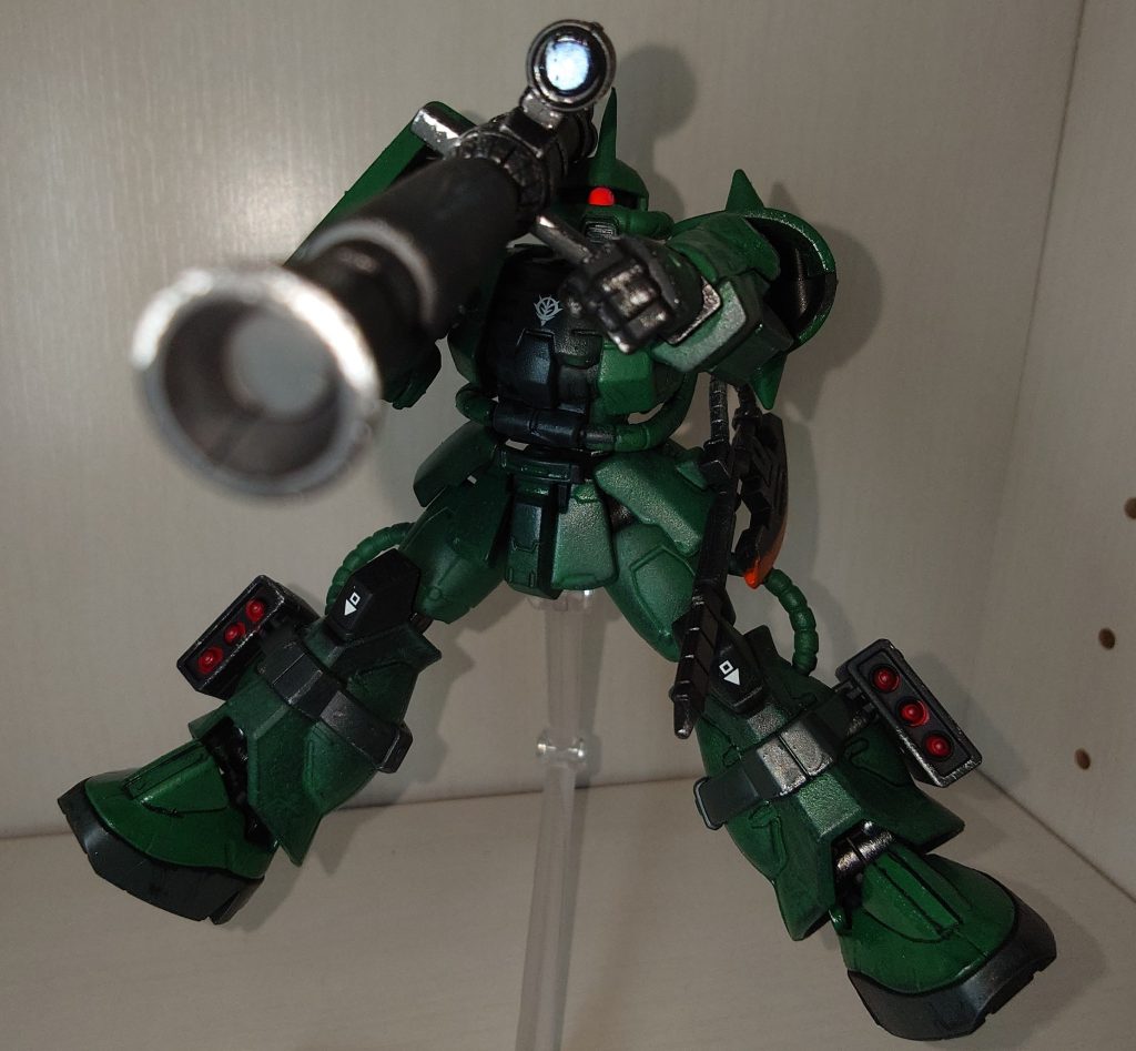 　機体が暗めなので、宇宙背景だと見えづらくなりますね　余談ですが、私の一票が活きる結果になって嬉しいです　ish◯ba氏の嘆きが見えるようで喜ばしいですね