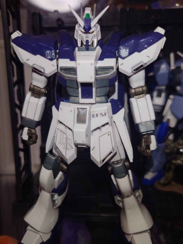 Hi-νガンダム–2枚目/制作者：タニ両