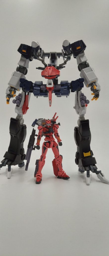 使用したキットはHG サイコガンダム 30mmプロヴェデル AOZギガンティックユニット コトブキヤ エグゾスーツを使用しましたW足の爪は水星のファラクト脚部二機使ってGQ版サイコガンダムを再現しましたW