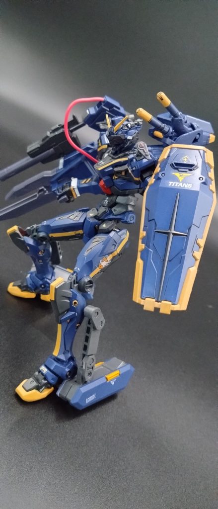 特にUC0082年の反連邦組織『カラバ』の戦闘・オーストラリア支部のジオンのエース　荒野の迅雷ヴィッシュ・ドナヒューのゲルググと交戦・また南米ではキシリア直属の情報部隊と交戦したと記録されている。