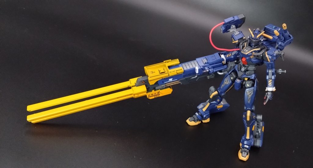 第三兵装で主な活躍は反連邦デモ鎮圧するためにサイド２の４０バンチコロニー群の農業・水産プラント・酸素供給施設を破壊し多くの餓死者を起こした。