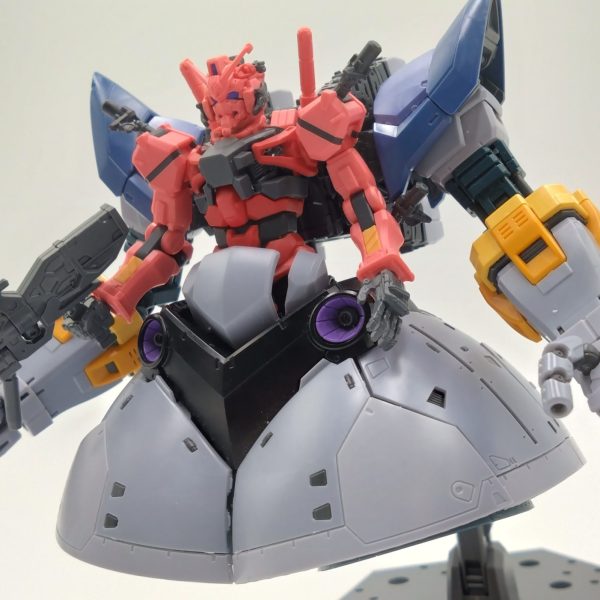 赤いガンダム再販で赤い方作りたいとおもったら妄想が膨らみマミタ(^q^)水中型赤いガンダムとパーフェクト赤いガンダム（4枚目）