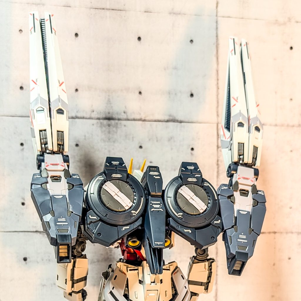 な、いかついな…行くぞ！B装備、起動！