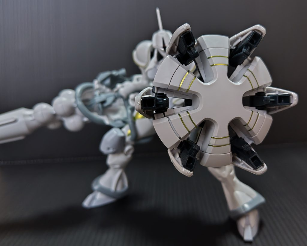 えっ、片手で持てるの⁉️–4枚目/制作者：AKI