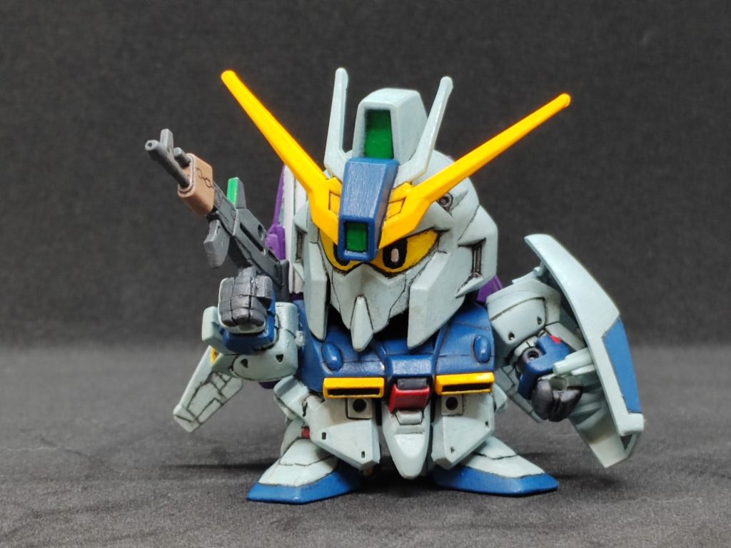 SDにしては、可動がすごく優秀です。For an SD, the articulation is quite remarkable.