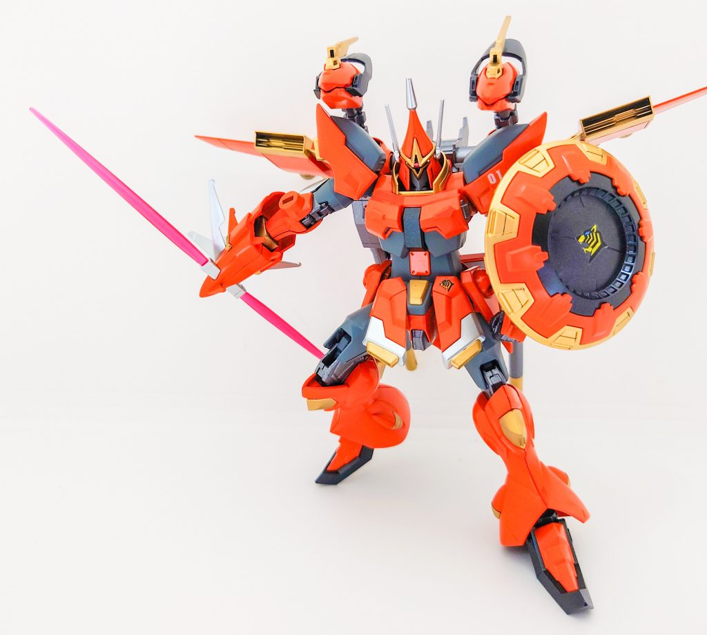 ラゴゥヘッドでビームサーベルを展開して戦うスタイルがめっちゃ好きです!