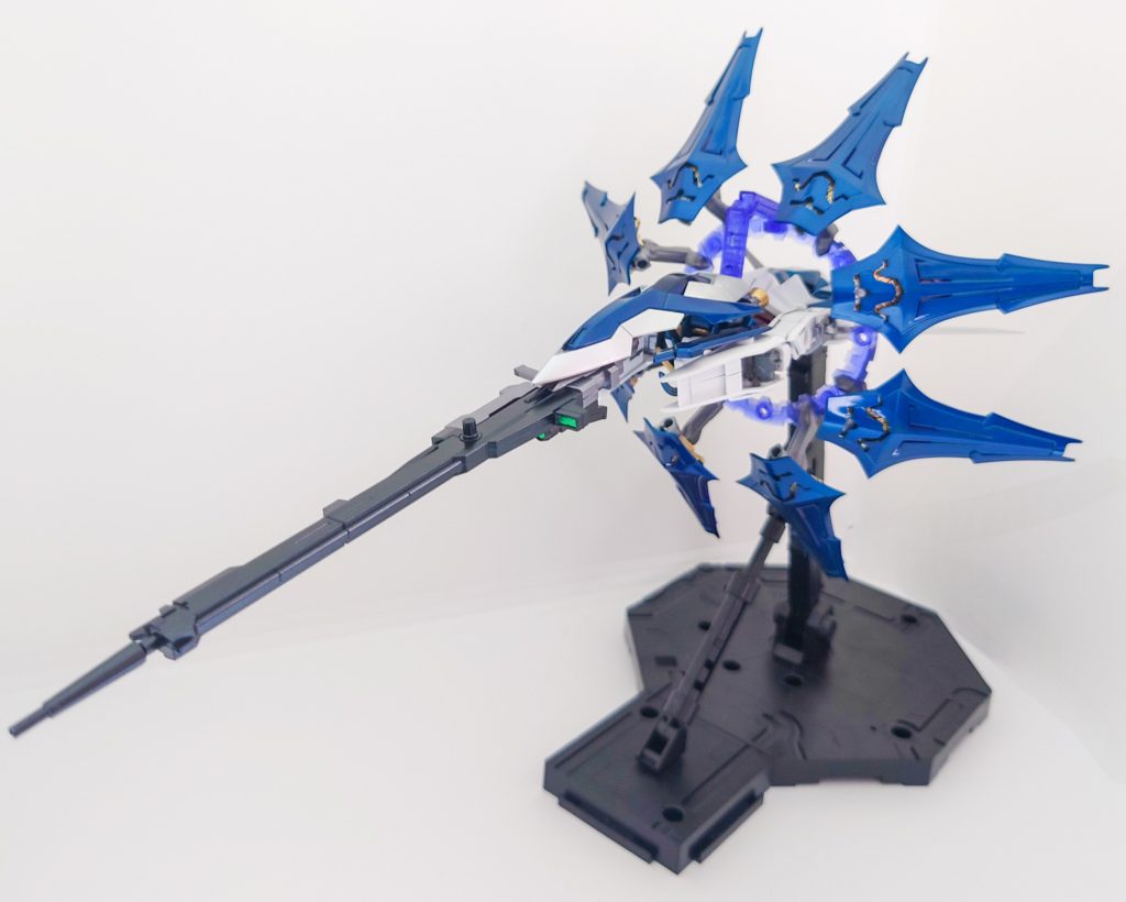 正面から見たMA形態