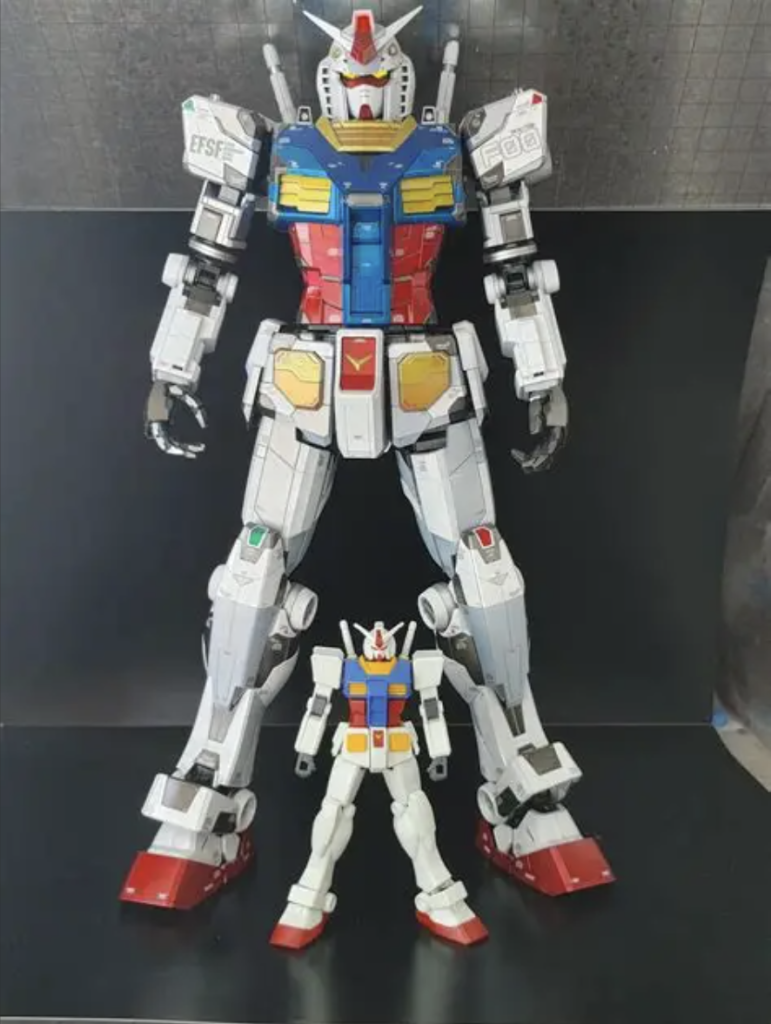 1/144のEG版と大きさ比較。大きいは正義(笑)