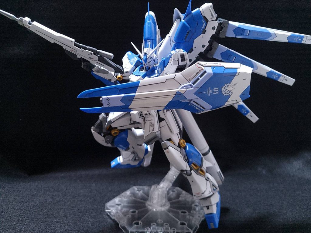 RG Hi-νガンダム