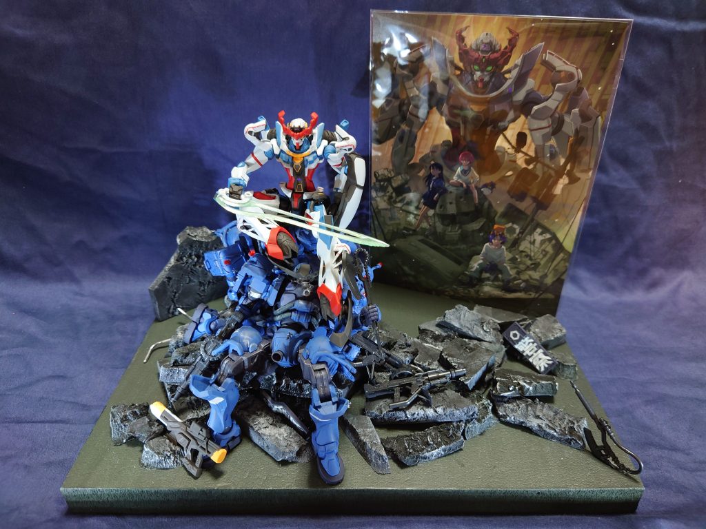 作品としてはシュウジとニァアンのポジションに赤いガンダムとGFreDを配置して完成です！赤いガンダムはもうすぐ着弾予定なので、楽しみに待ってます！GFreDは争奪戦が落ち着くまでお預けかもです 