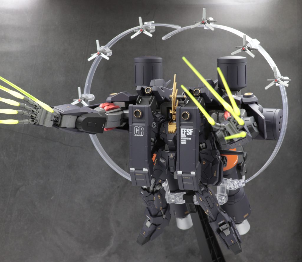 指先のビームエフェクトはいつもの蛍光グラデーションで。