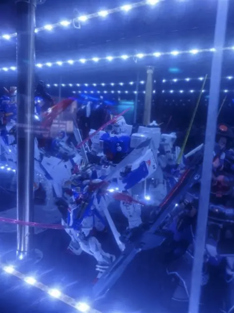 ガンダムパブ–2枚目/制作者：eguryuu