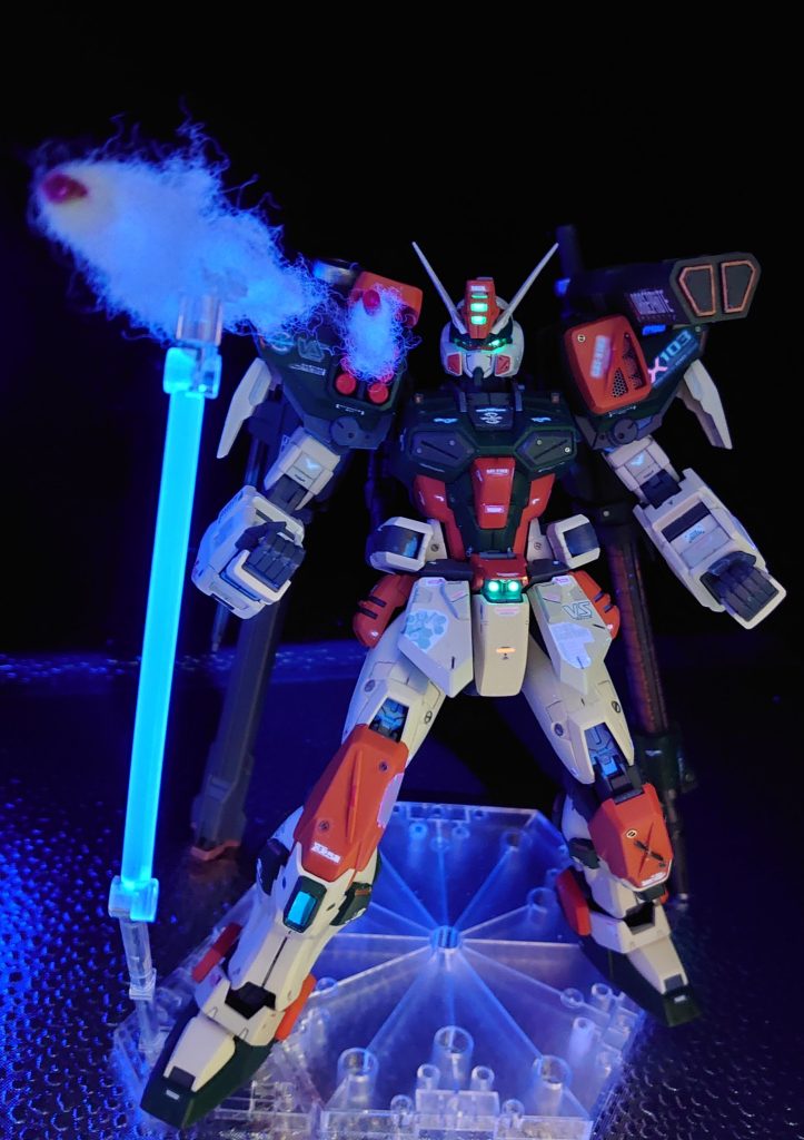 最初は綿を使用。後に発泡スチロールに変更