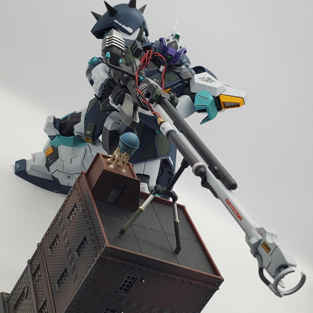 ストーングリーンを塗ったあたりからどこを目指してるのか分からなくなりましたが、組み立てたら、意外と良かった