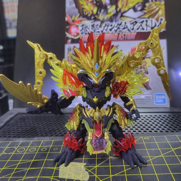 孫堅ガンダムアストレイ