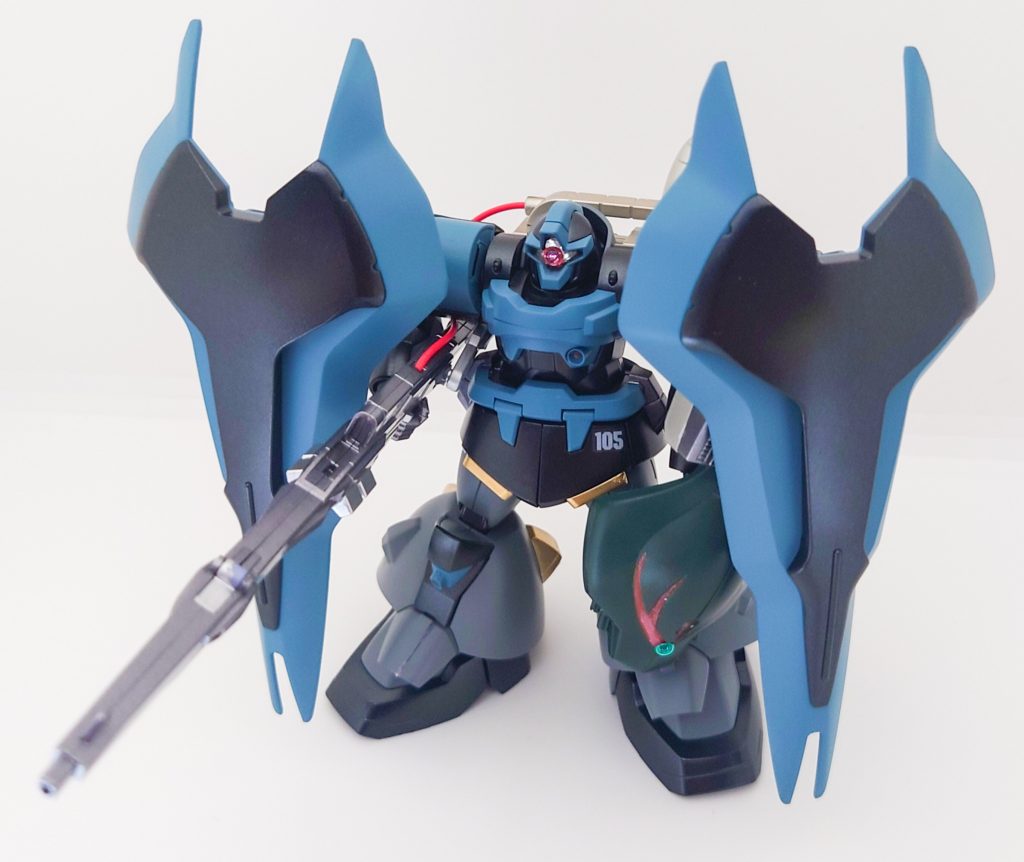 更にシールドを前面に展開した防御形態。