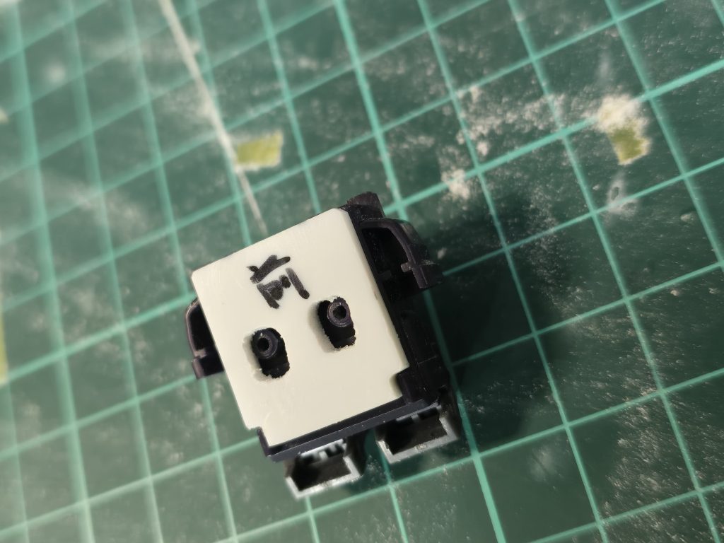 バックパックと本体のスペーサー作成