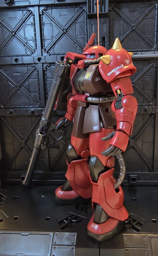 またもや、セリアのデカールと余ったジオンデカール(zaku-kao5)