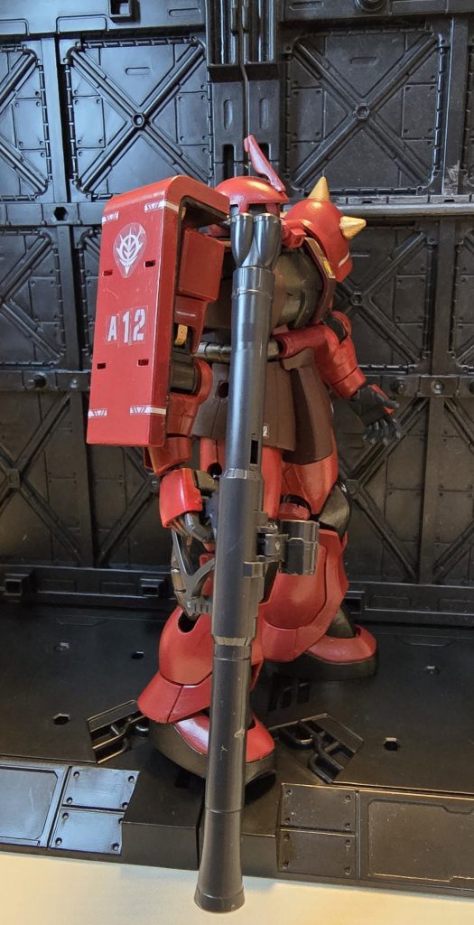 コチラもそれらしく。でもなんか、ロゴの「A」がちっちゃい笑