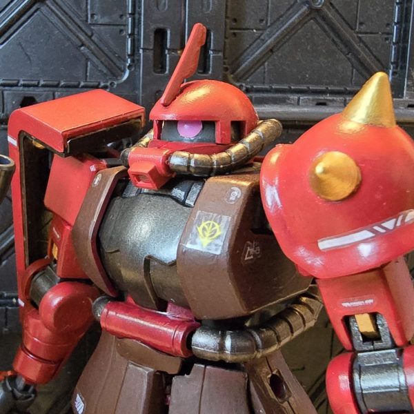 HG シャア専用ザク