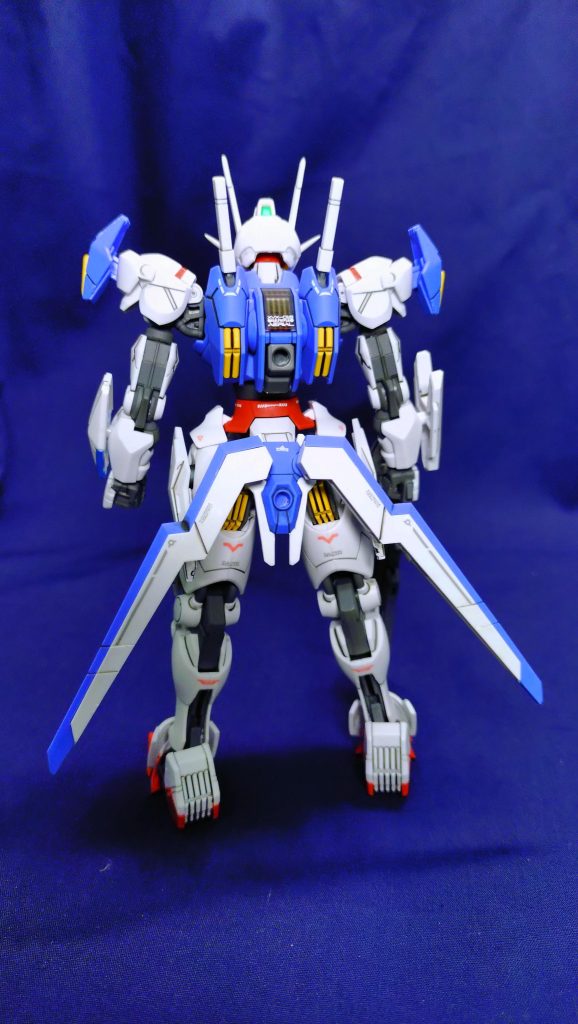 汎用デカールのデザインが良くかなり気に入ってます。汎用デカールは3まであるのですが・・・その後のルブリスの2機や、シュバルゼッテ、そしてキャリバーンの分が無いんですよね汎用デカール4、5お待ちしてます!最後までご覧いただきありがとうございました。