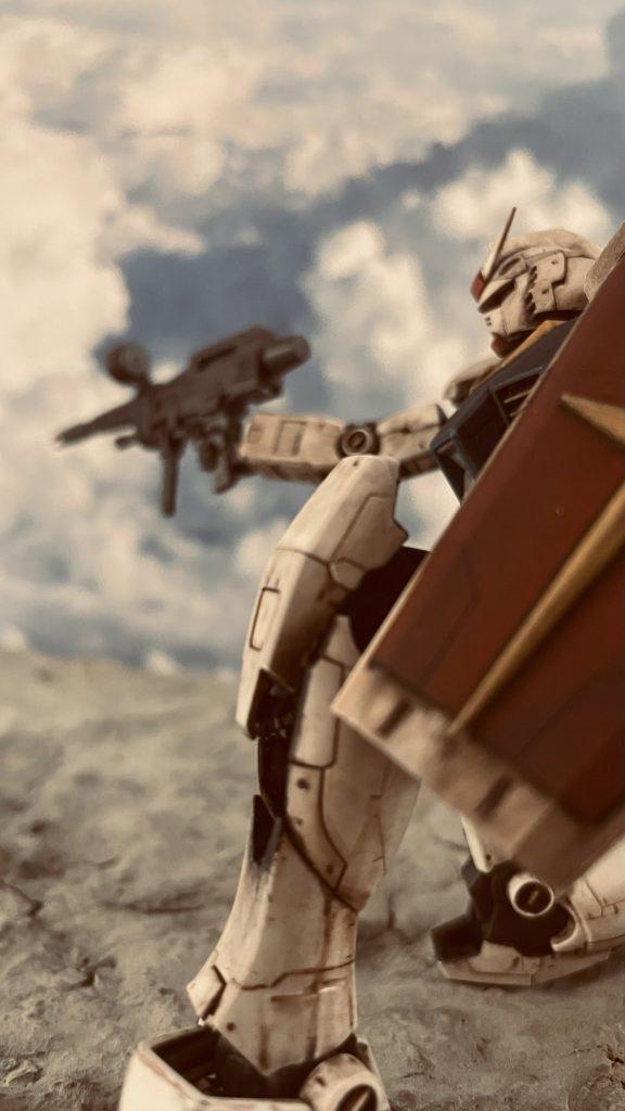 近藤先生の絵に近づけるため四肢の可動に優れるversion 1.0を使用した経緯がございます。両膝はほぼ直角に曲げてのポージングとなります。