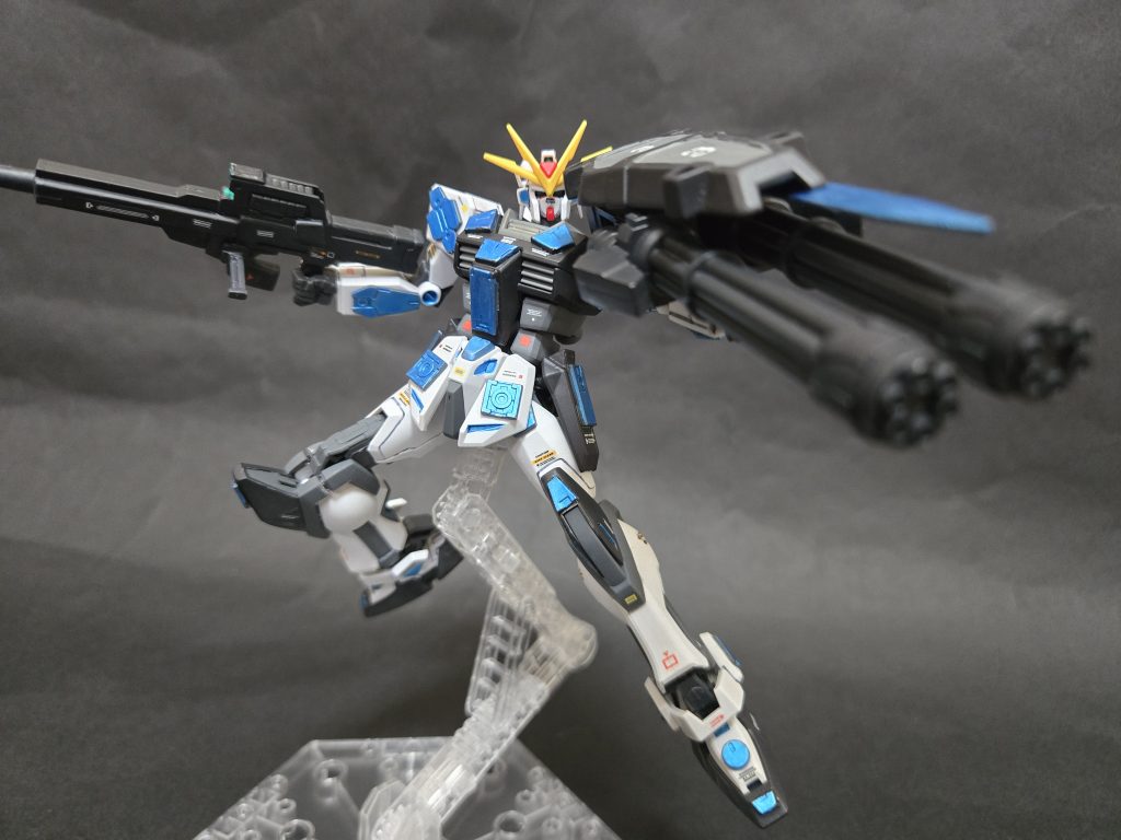 トライイノセントガンダム