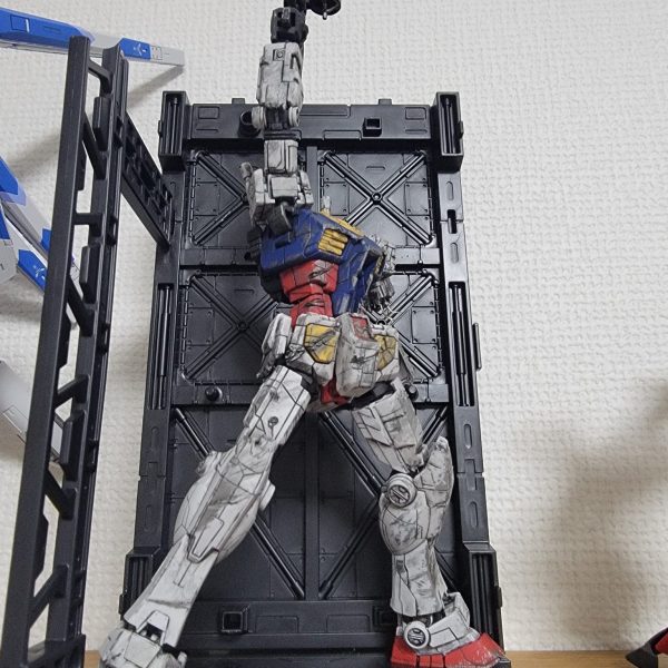 ガンダム (ラストシューティング風)