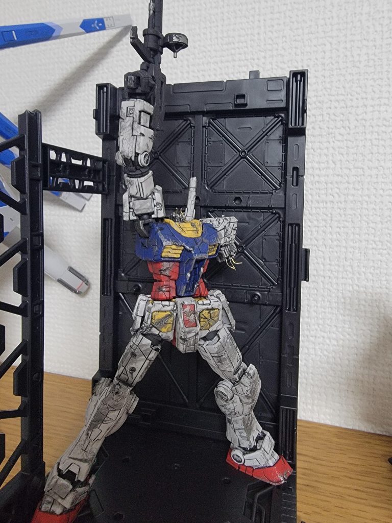 ガンダム (ラストシューティング風)–2枚目/制作者：dominique