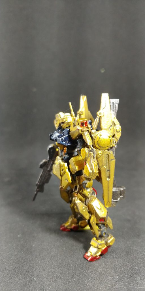  ブロンズの上からゴールドコーティング普通にゴールドでした😅写真じゃでてませんが、ちょっと金属感ある感じにはなってます 