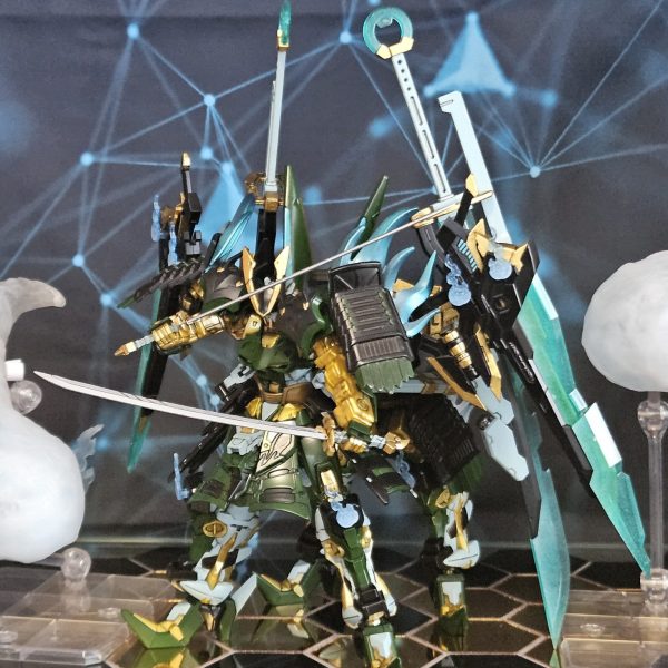 ガンダムアストレイ ゴールドフレーム 高マガハラ(魂魄妖夢専用機)