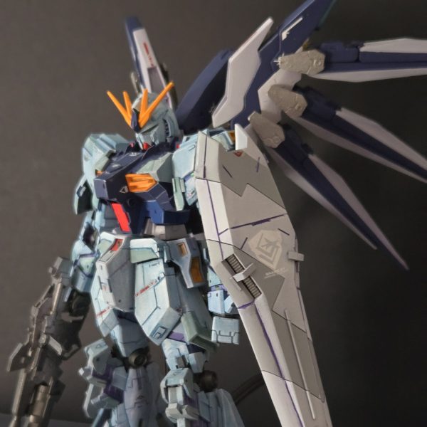 EG νガンダム後期開発型　RX-93SP(サブスピーシーズ）