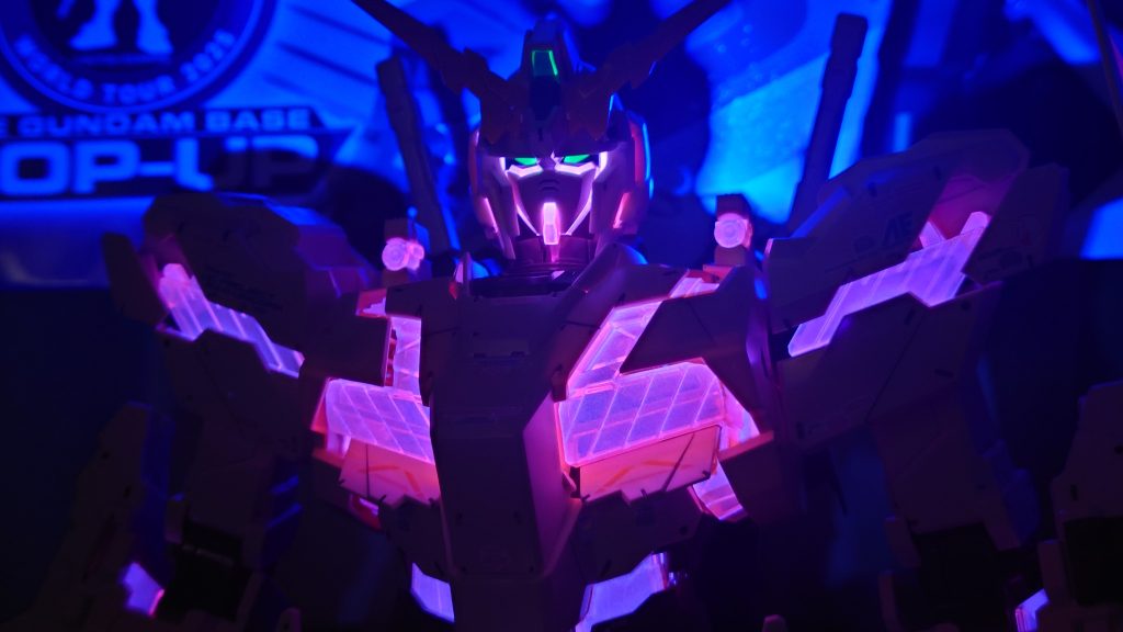 UVライトを当ててみました