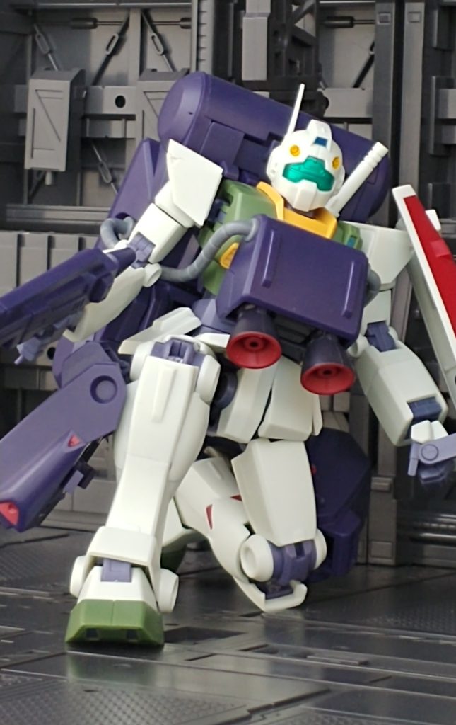 膝アーマーのスライド可動はヒンジごと破壊して固定しました。