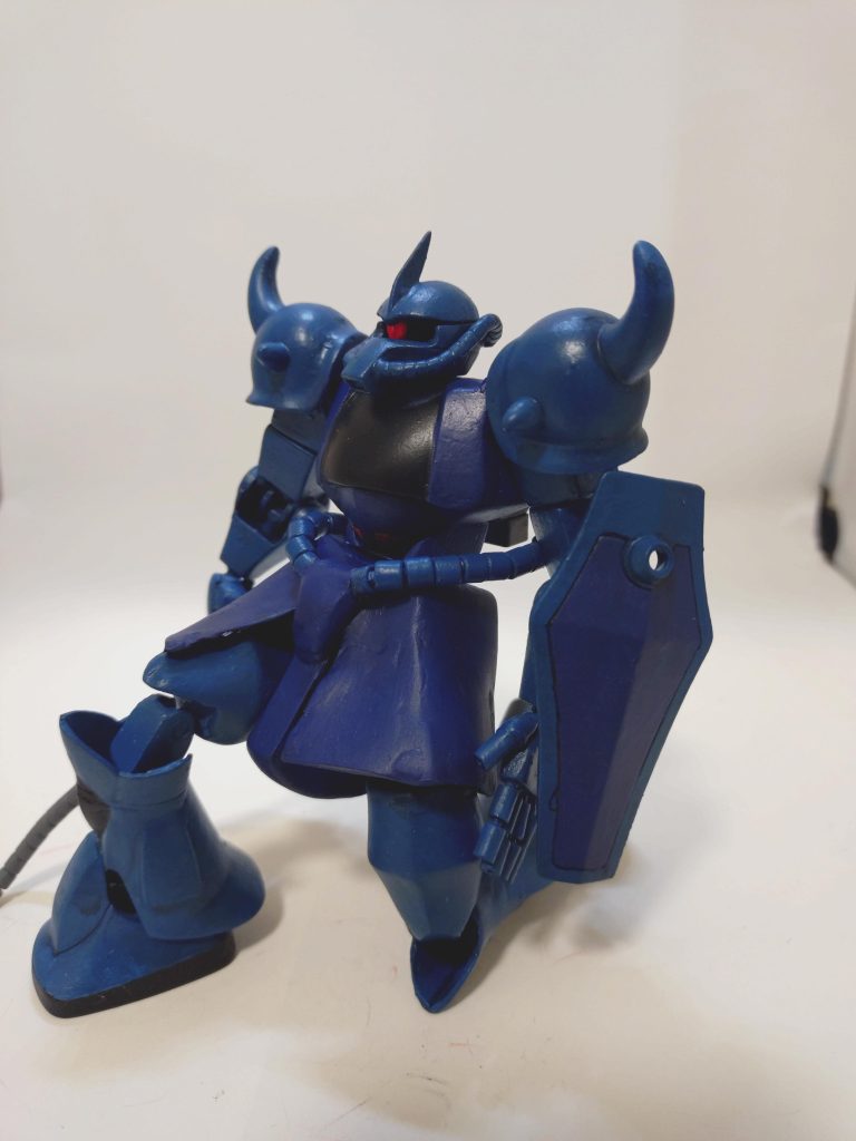 ですので足の可動を邪魔しません。膝立ちもご覧の通り!