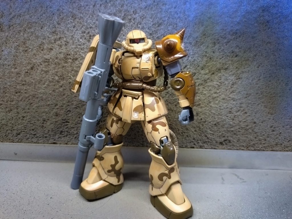 1/144 HGUCザクⅡ デザート迷彩