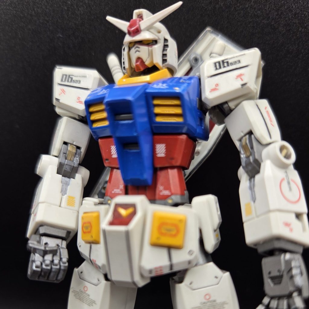 RX78-2 塗装済み やっと完成！ 初めての全塗装HG RX-78-2｜カタオカ アツシさんの