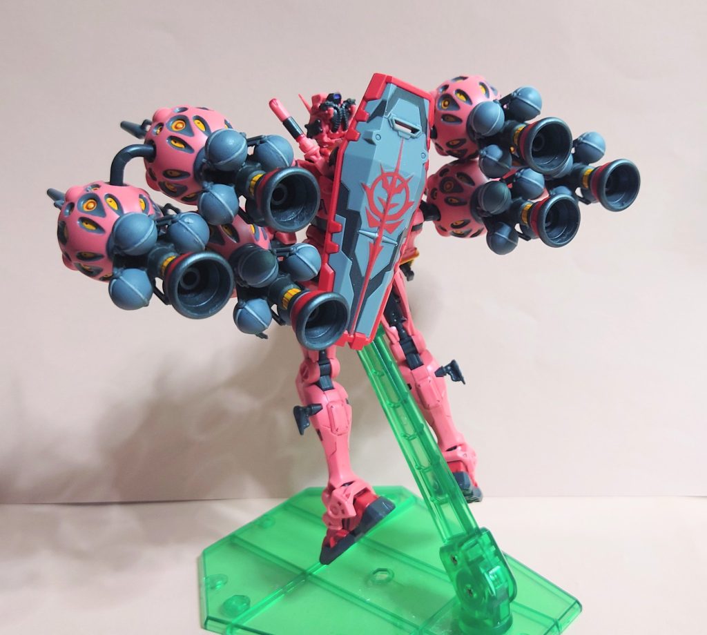 HG赤いガンダム(ビット6機装備)–4枚目/制作者：@tanigawa152