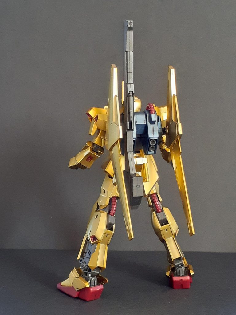 以前通常版は作っていますが個人的にはアレンジのきいたこのREVIVE版のスタイルは好きです。