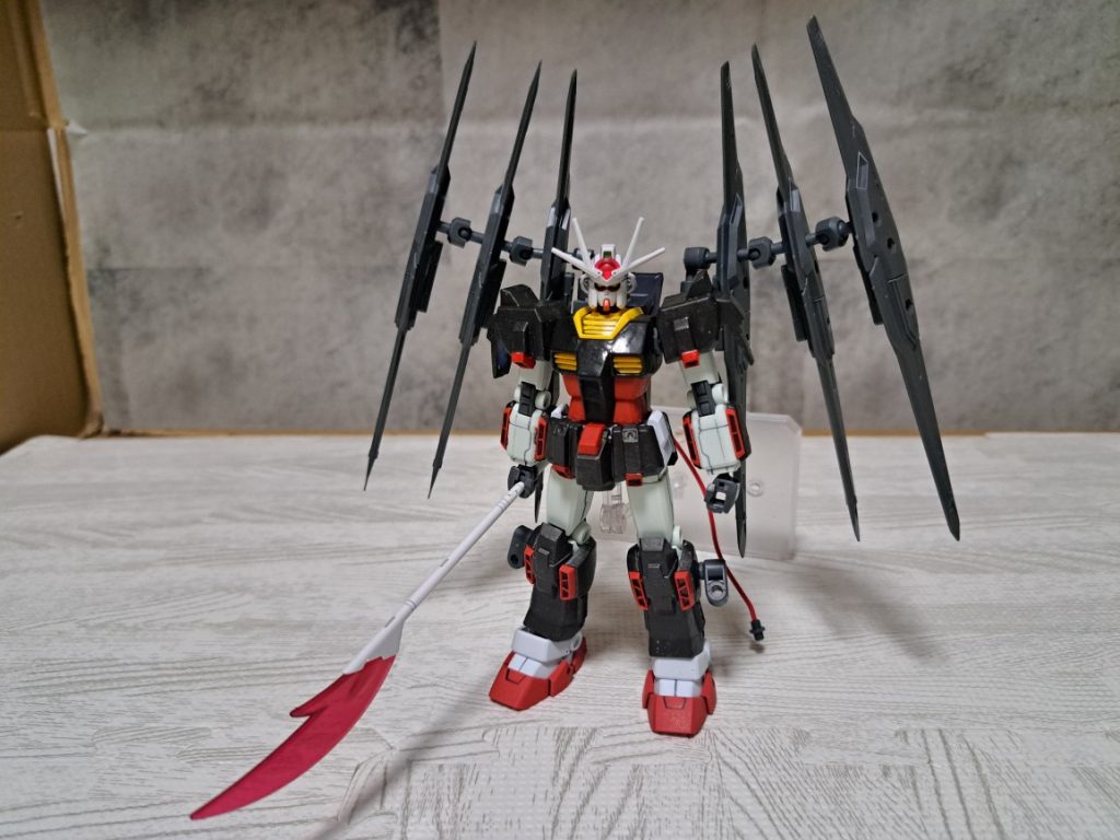 ラーガンダムF30R本体も腰パーツをフォーエバーガンダムに変更。