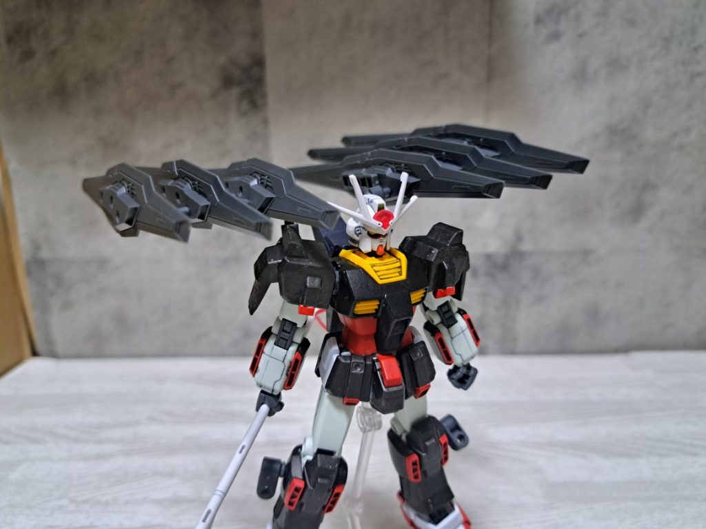 バインダーガンの向きを変え、連装ビーム砲形態。