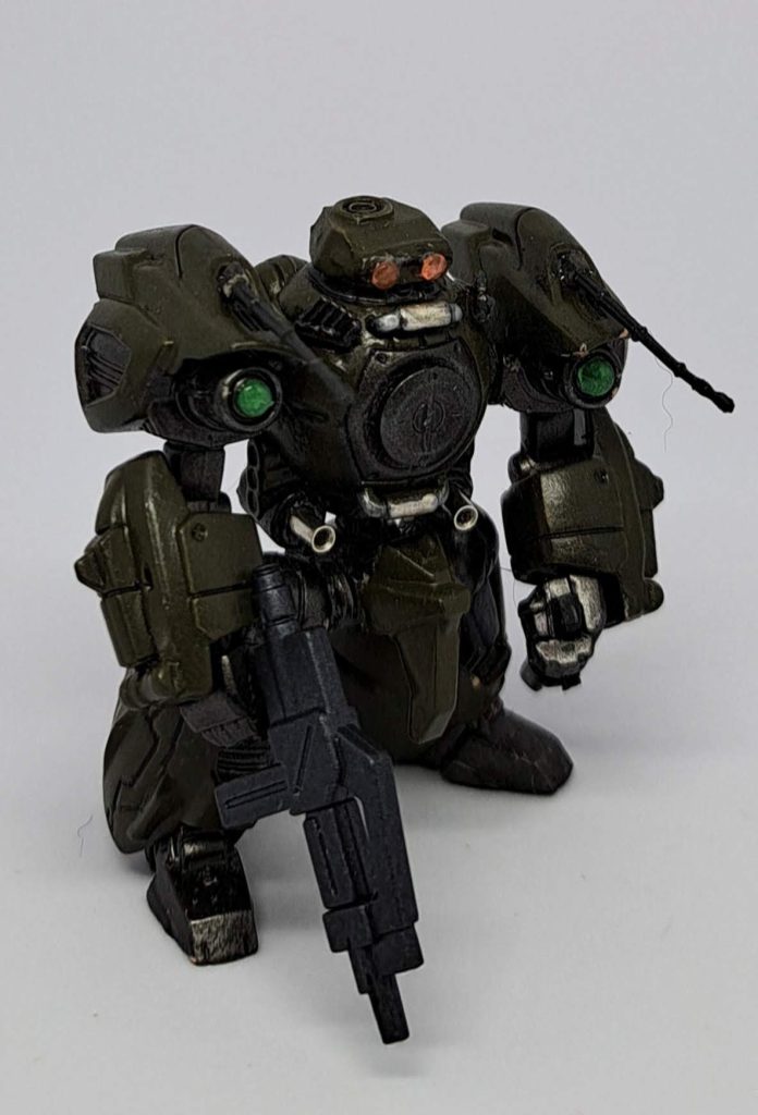 ○スペック全長6.9m 重量25t 駆動:燃料電池 ホバーユニットによる移動○武装肩部30mm機関砲 2門、腰部M101A3 リジーナx2、75mmアサルトライフル、コンバットナイフプロトタイプボールノコックピットを流用して開発